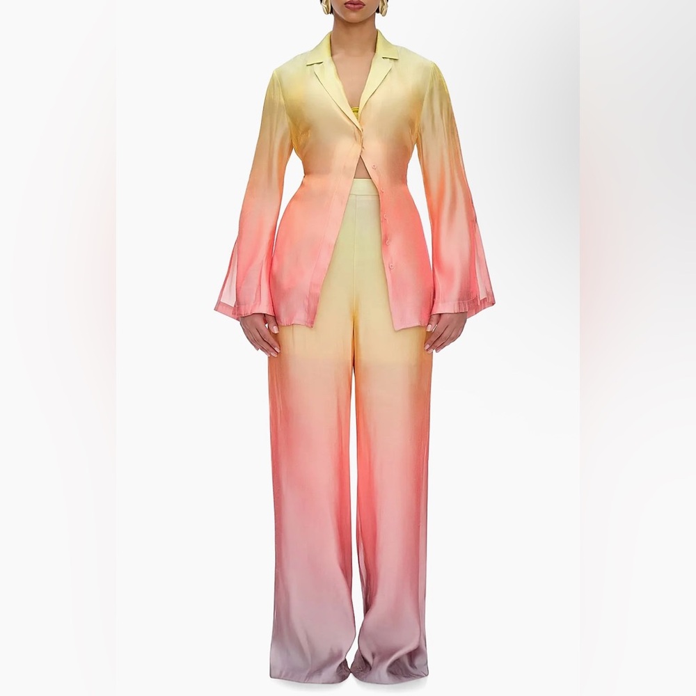 NWT - Andrea Iyamah
Bata Ombré Chiffon Blouse